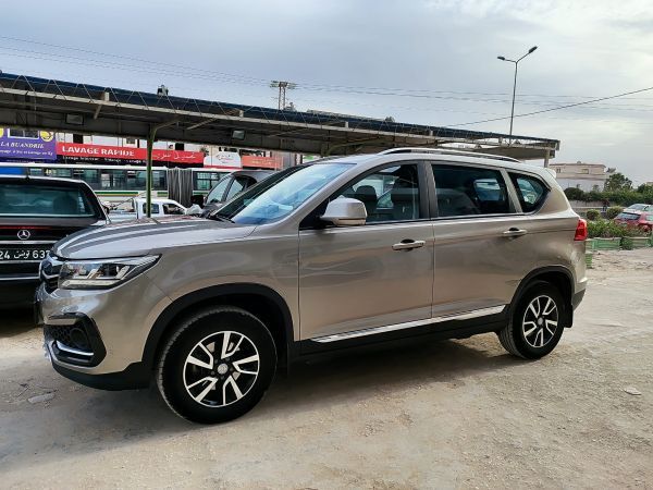 Dongfeng SX3 