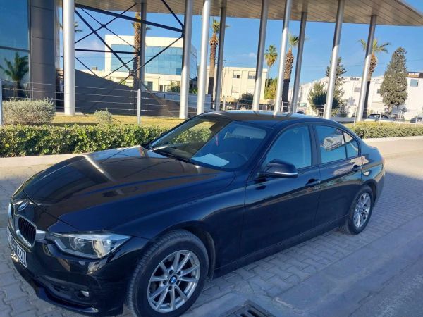 BMW Série 3 Business line Luxury