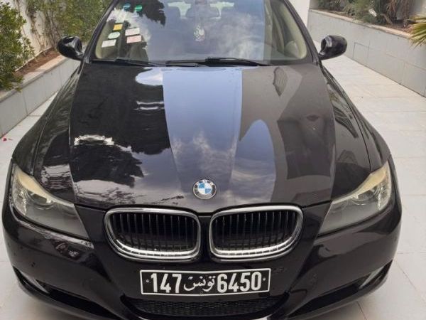 BMW Série 3 Noir