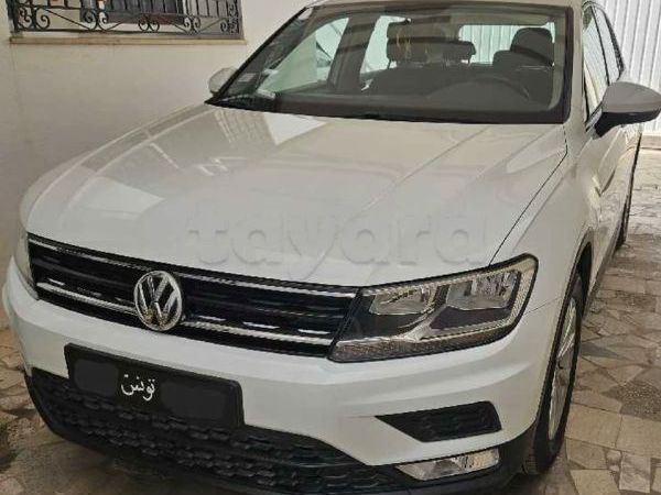 Volkswagen Tiguan Trend, avec options, état neuf