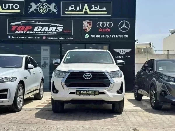 TOYOTA HILUX DOUBLE CABINE 4*4