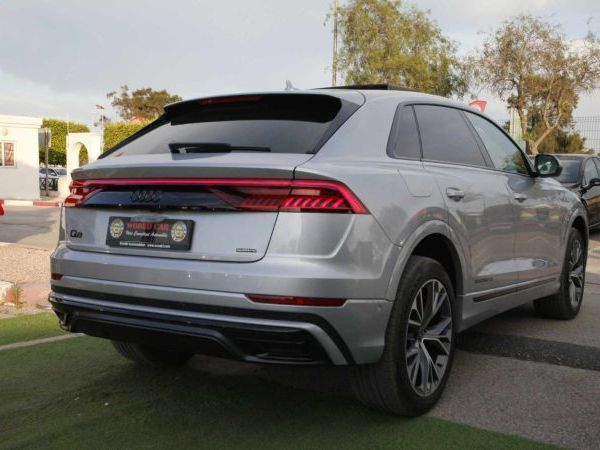 Audi Q8 S-LINE TIPTRONIC QUATRO