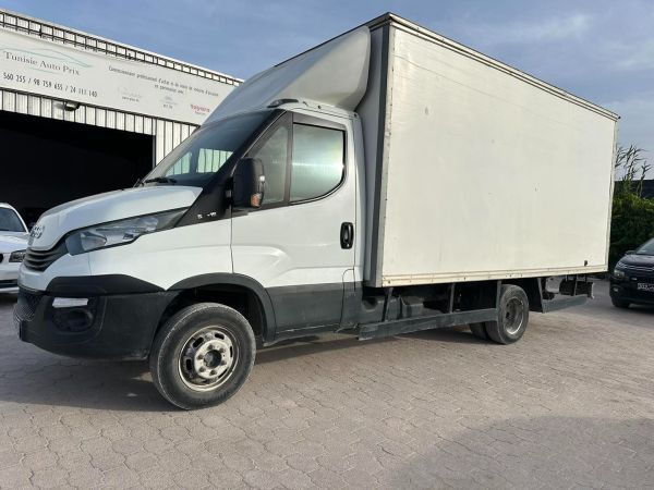 Iveco Daily Fourgon 