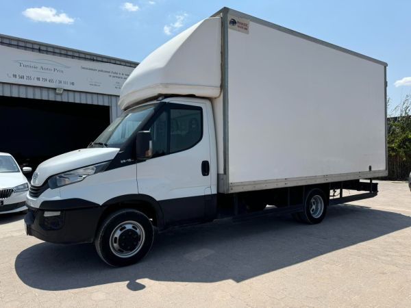 Iveco Daily Fourgon 