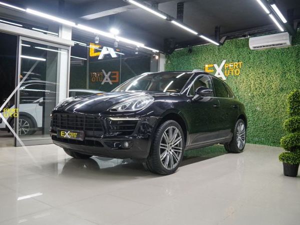 Porsche Macan S