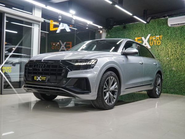 Audi Q8 QUATTRO