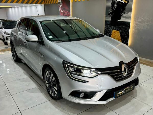 Renault Megane Intense importée BVA Tn246