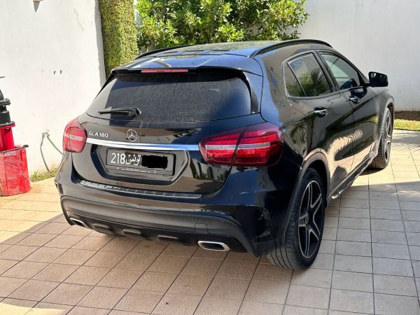 Mercedes-Benz GLA AMG Pack Night