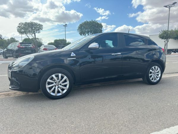 Alfa Romeo Giulietta 