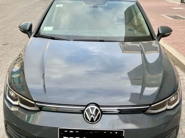 Volkswagen Golf 8 1.4 L TSI Drive