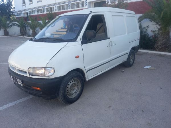 Nissan Vanette 