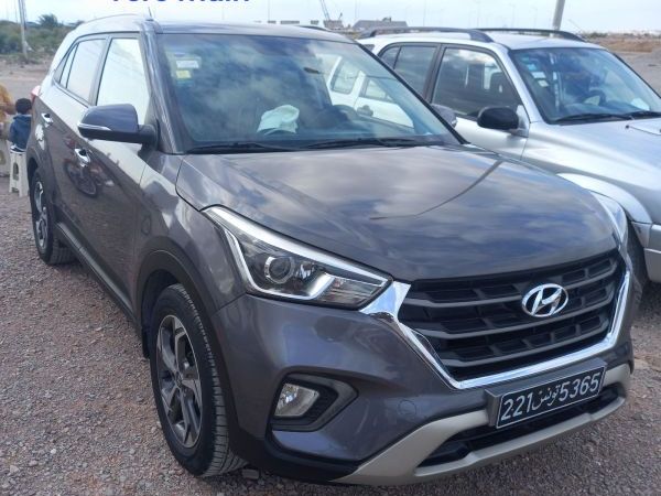 Hyundai Creta Gris