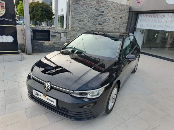 Volkswagen Golf 8 Life