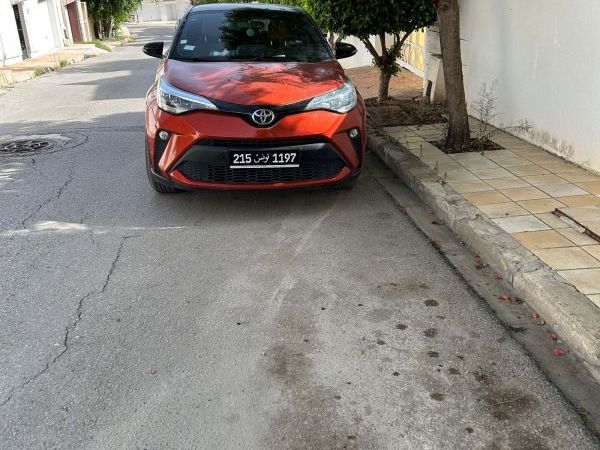 Toyota C-HR full option