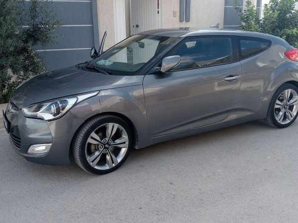 Hyundai Veloster 