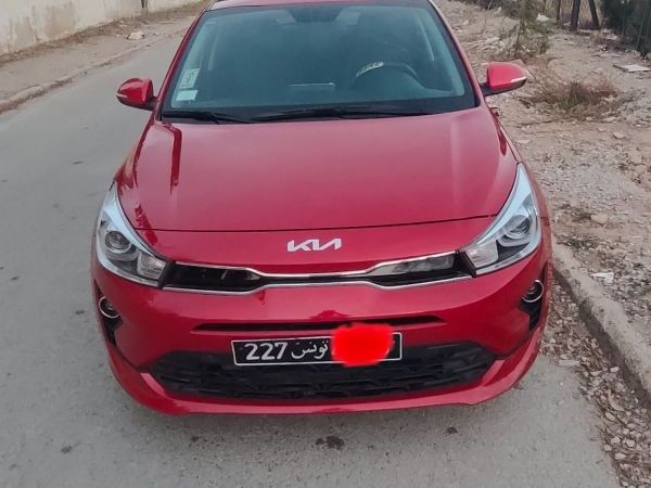 KIA Rio 5p Propre comme neuve