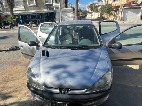 Peugeot 206 