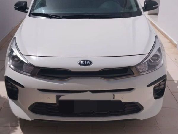 KIA Rio 5p 