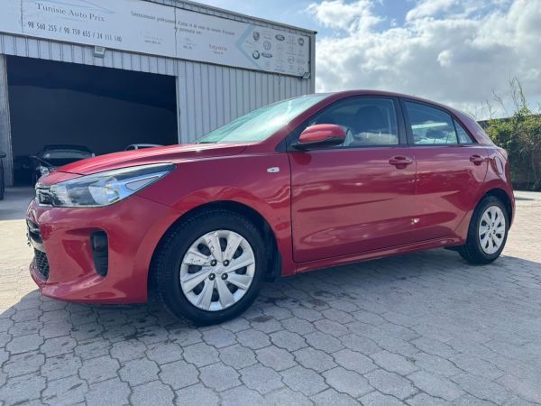 KIA Rio 5p 