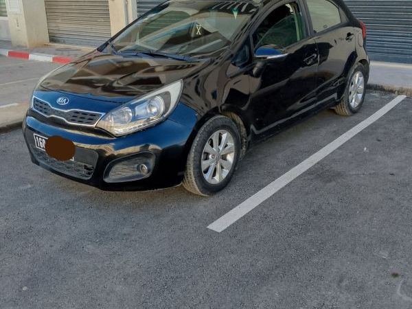 KIA Rio 5p 