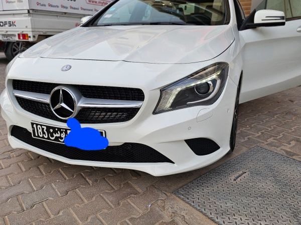 Mercedes-Benz CLA 