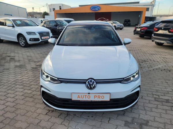 Volkswagen Golf 8 