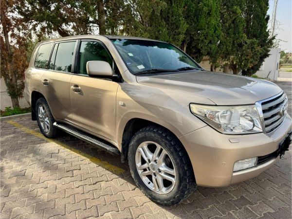 Toyota Land Cruiser V8 vx