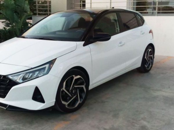 Hyundai i20 