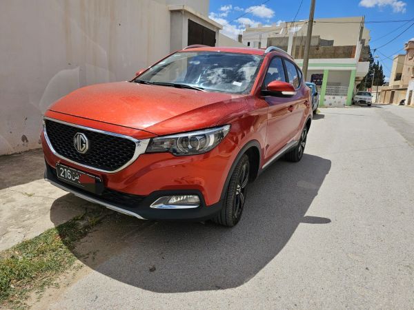 MG ZS 