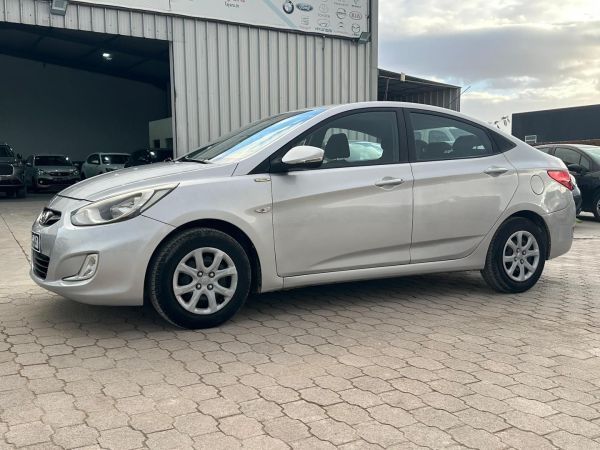 Hyundai Accent 