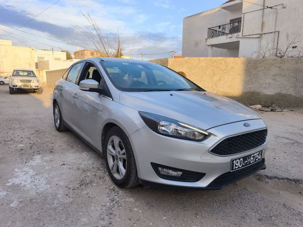 Ford Focus sedan 