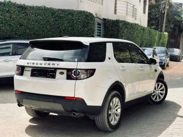 Land Rover Discovery Sport 