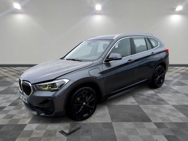 BMW iX1 