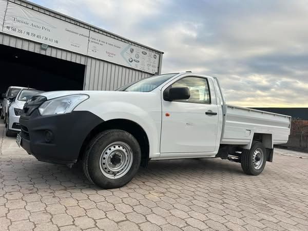 Isuzu D-Max Simple Cabine 