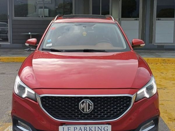 MG ZS 