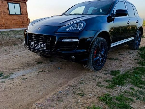 Porsche Cayenne TURBO