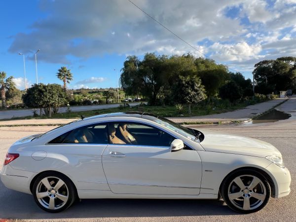 Mercedes-Benz Classe E coupé 