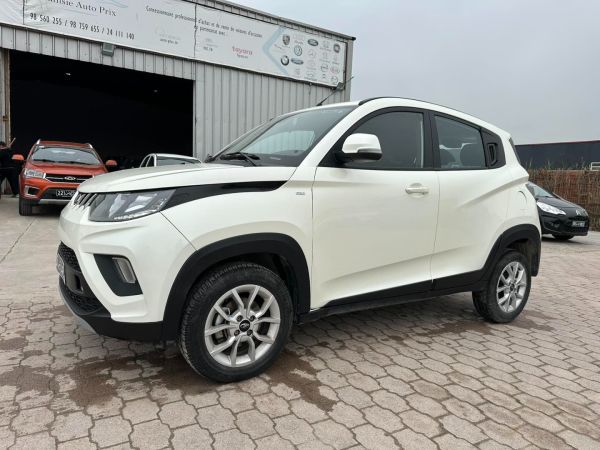 Mahindra KUV 100 