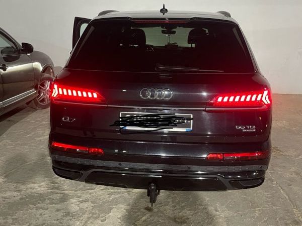 Audi Q7 