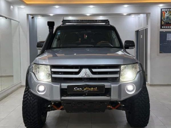 Mitsubishi Pajero 