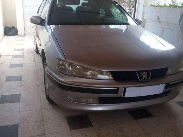 Peugeot 406 