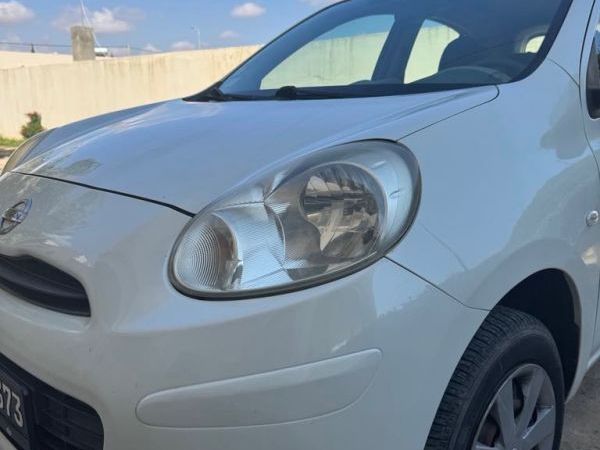 Nissan Micra 