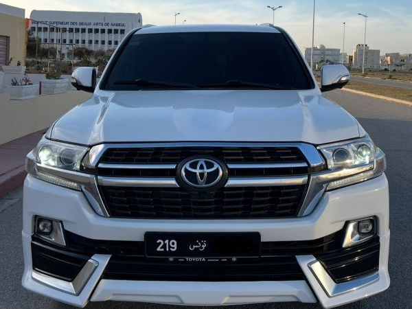 Toyota Land Cruiser 