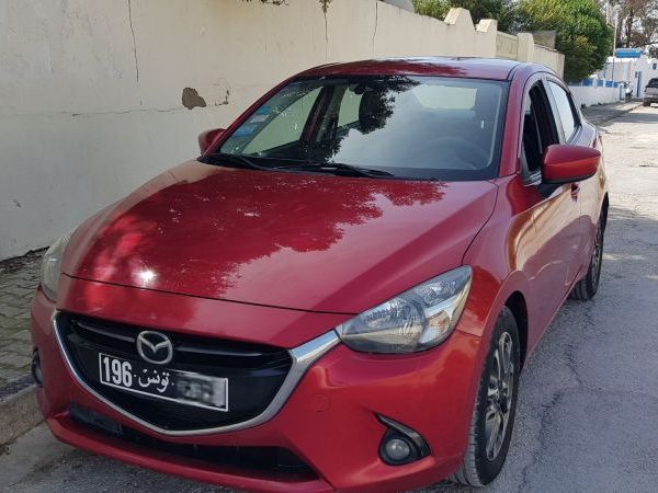 Mazda 2 Sedan 