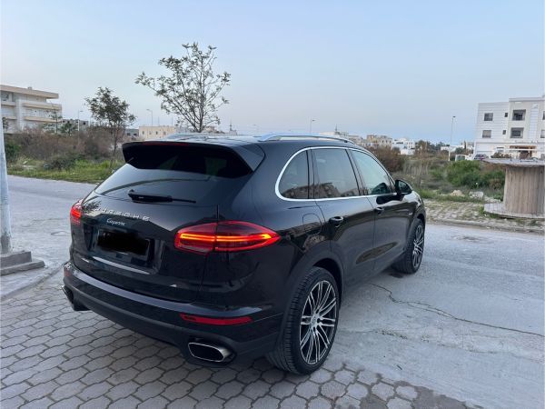 Porsche Cayenne 