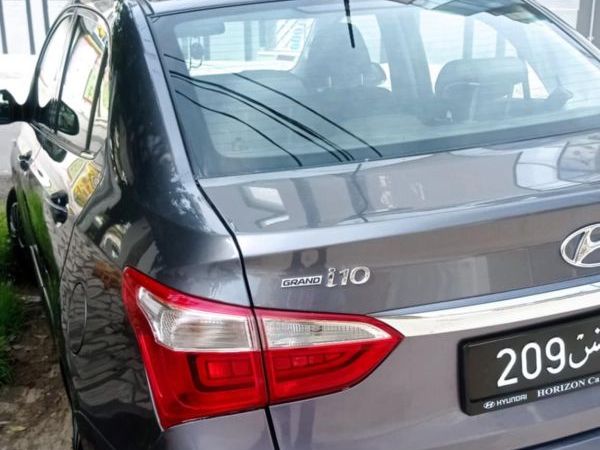 Hyundai Grand i10 Sedan 