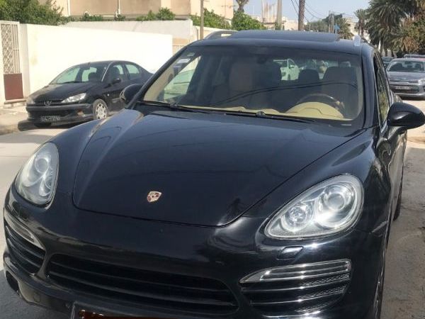 Porsche Cayenne 