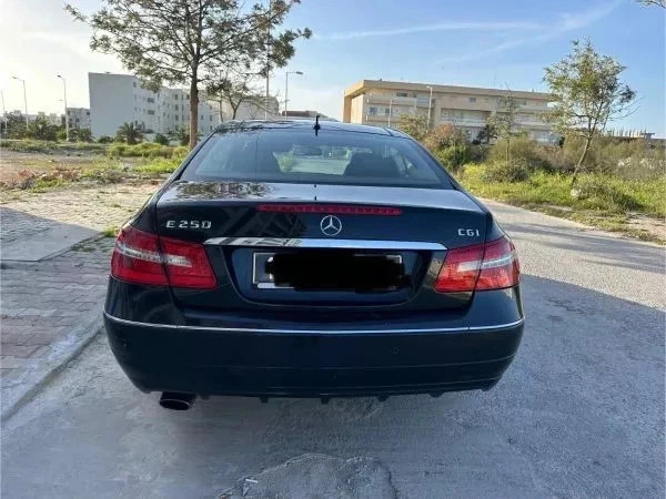 Mercedes-Benz Classe E coupé 