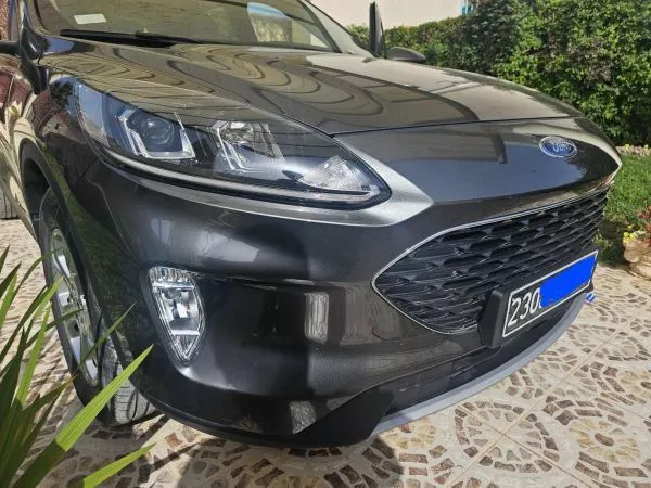 FORD KUGA TREND