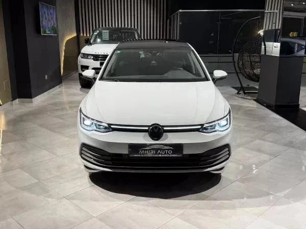 Volkswagen Golf 8 